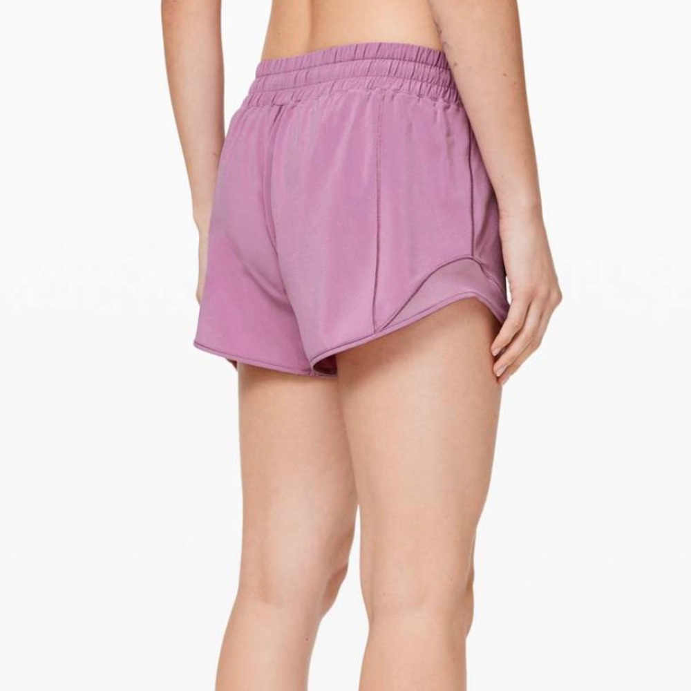 Lululemon Hotty Hots shorts